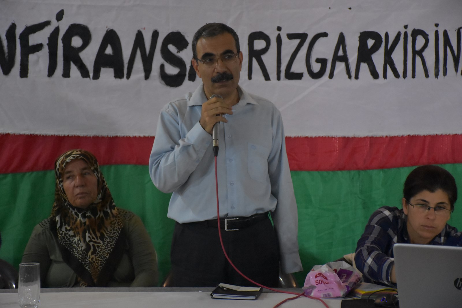 Efrin’in özgürleştirilmesi için ‘Seferberlik’ çağrısı