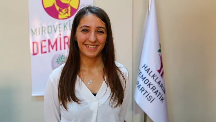 Dersim Dağ: Meclis’te ben değil, gençlik olacak