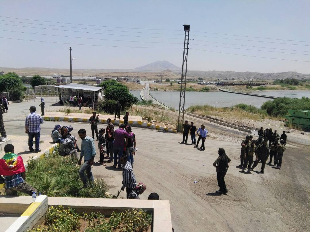 Rojava ve Kuzey Suriye’li gençler, Sêmelka da canlı kalkan eylemine başlıyor