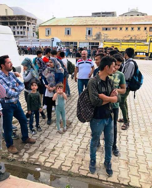 İşgalci Türk devleti Kürdistan’a mültecileri yerleştiriyor