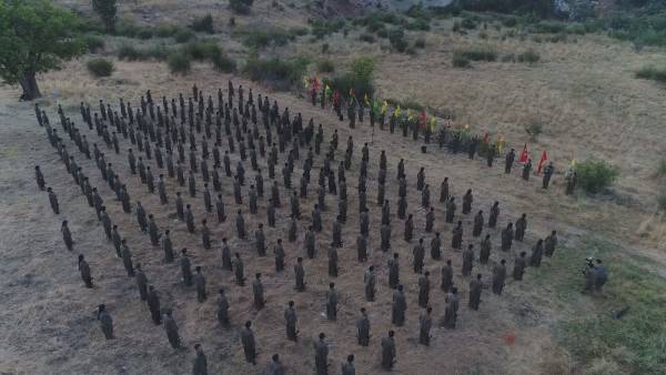 FLAŞ-Gerilla 15 Ağustos’u kutladı: Kahramanca bir savaş yürüteceğiz