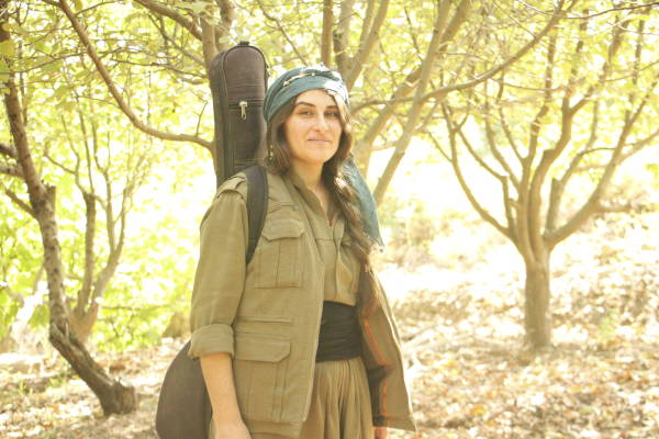 Sesi ve silahıyla şehit düşen ikiz kardeşinin izinde bir Gerilla