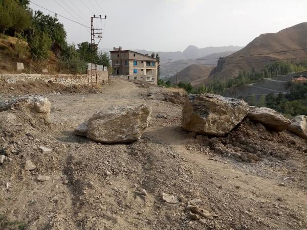 Devlet Colemêrg’te zor durumda: Verdiği kimliği sürekli sorguluyor!