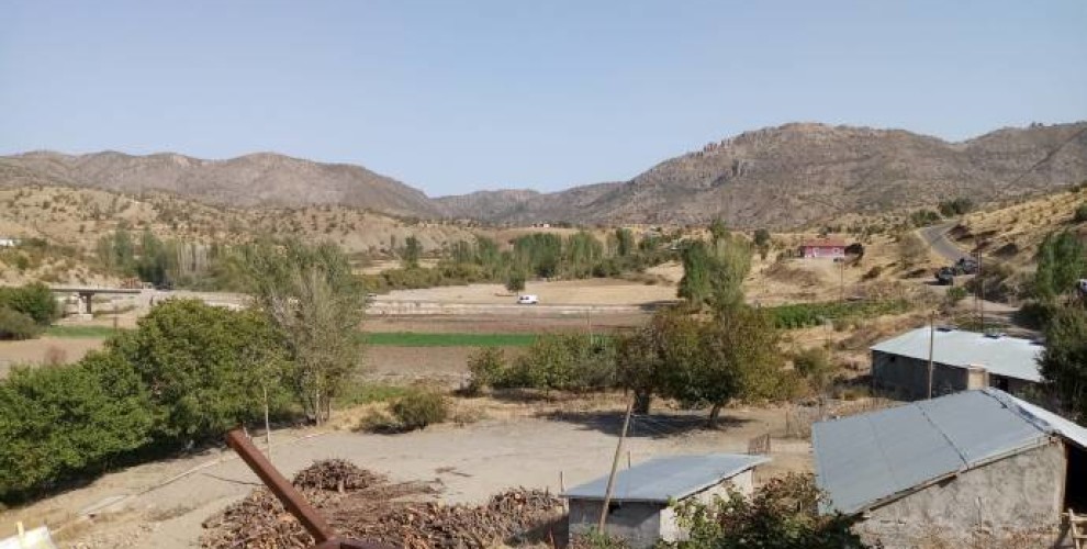 İşgalci Türk ordusunun Lice’deki köylere saldırıları sürüyor