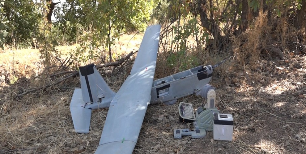 FLAŞ: Gerillaların düşürdüğü keşif uçağının görüntüleri yayımlandı