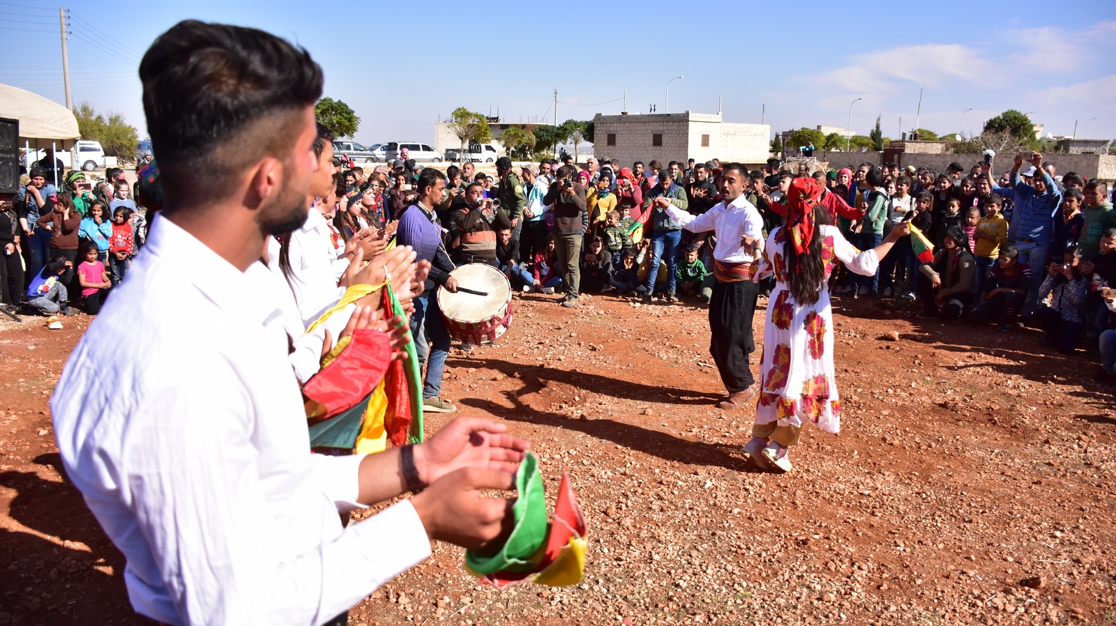‘Dengvedana Efrînê’ Festivali Eqîbê köyünde başladı