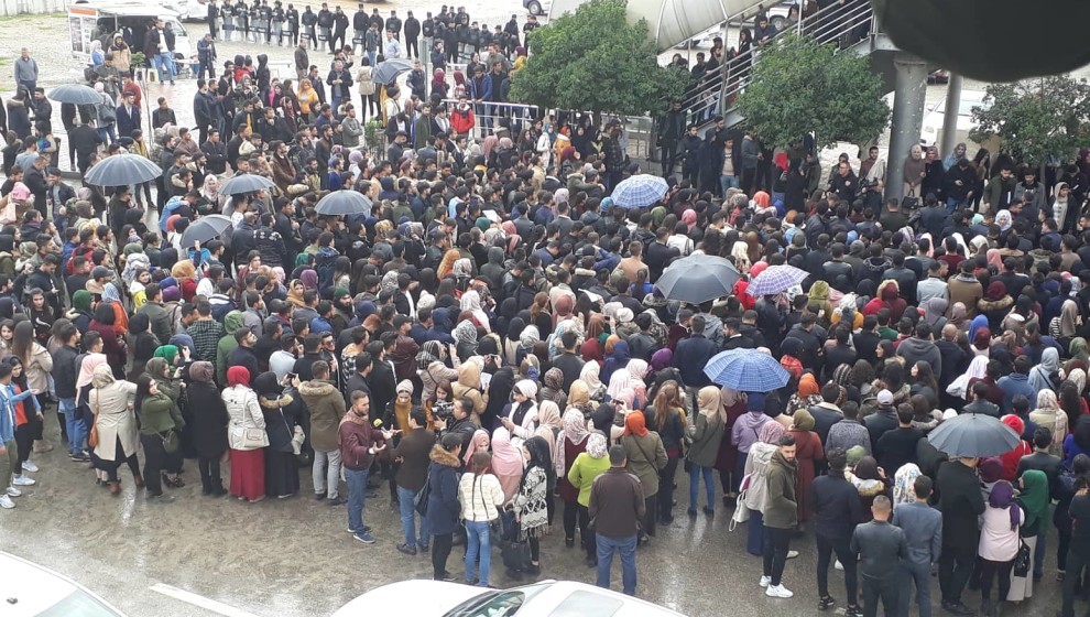Başûr’da öğrenci protestoları: Yüzlerce öğrenci dersleri boykot ediyor