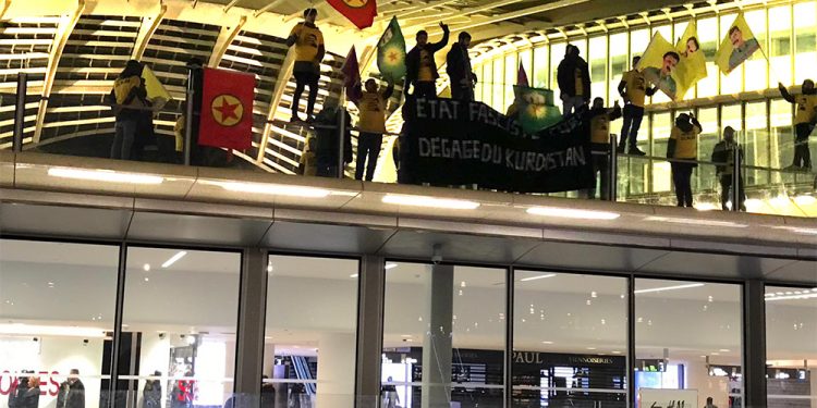 Tevgera Ciwanên Şoreşger Paris’te tecride karşı yürüdü