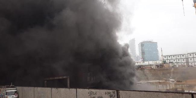 Bilinmeyen nedenli yangın Kadıköy’e de sıçradı