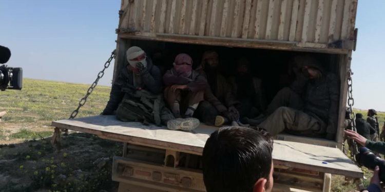 QSD bin 200 sivili çetelerden kurtardı