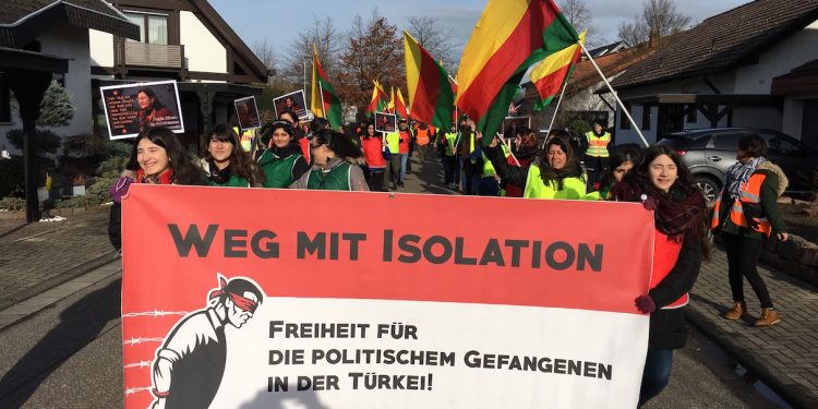 Gençlerin 6 günlük yürüyüşünün ikinci etabı coşkuyla başladı