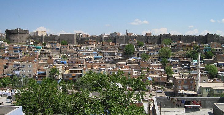 Amed’te çete ve devletin oyunu