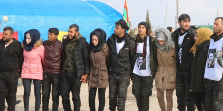 Serêkaniyêli eylemciler : Güneşimizi karartamazsınız, direnişimiz devam edecek