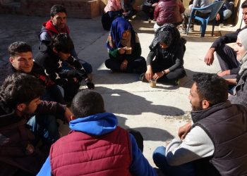 Raqqa’da gençlik eğitim devresi açıldı