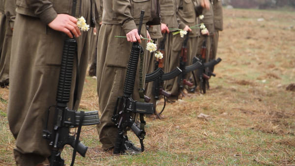 YJA Star Gerillaları, 8 Mart’ı kutladı