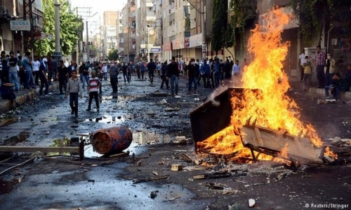 GENÇ MİSİNİZ, DEĞİL MİSİNİZ?