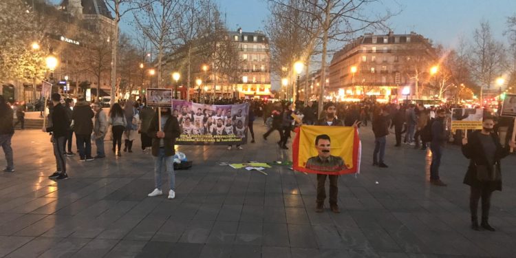 Kürdistanlı gençler, Paris’te tecride karşı meydanlarda