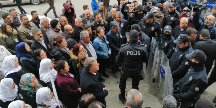 Dîlok’ta Ayten Beçet için yürüyüş