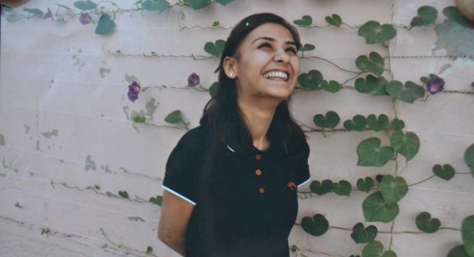 SON DAKİKA – Ayten Beçet’in Babası zorla mezarlığa götürülüyor