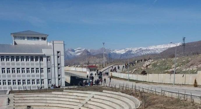 Şırnak’ta öğrenciler Çetebaşı Erdoğan’ın mitingine zorla götürülüyor