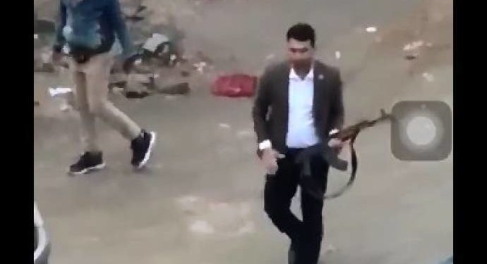 Faşist-işgalci Akp’li vekilin koruma ve yakınları halka kalaşnikof çekti