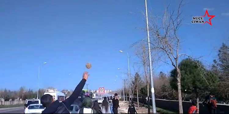 ÖZEL – Amed’de Bu Taş Neden Atıldı?