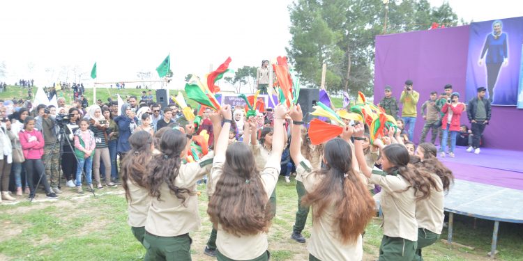 Rojavalı Genç Kadınlar Til Temir’de buluştu