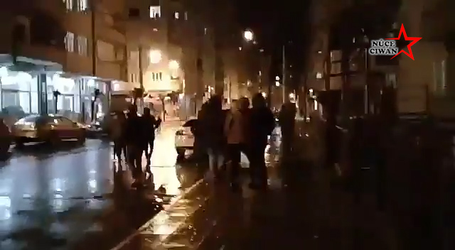 Amed’de genç kadınlar öncülüğünde Ayten Beçet ve Zehra Sağlam için yürüyüş