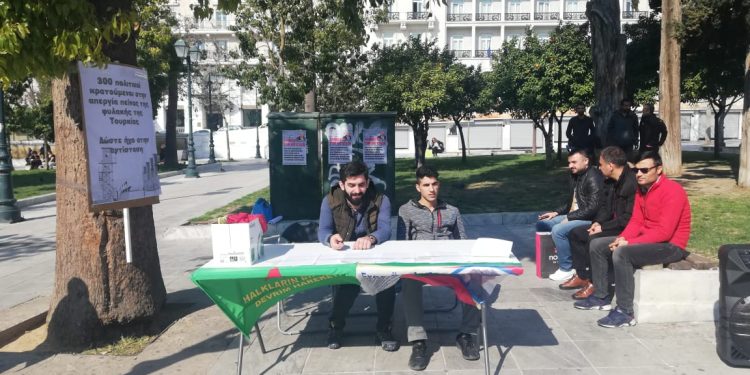 Yunanistan’da tecride karşı eylem