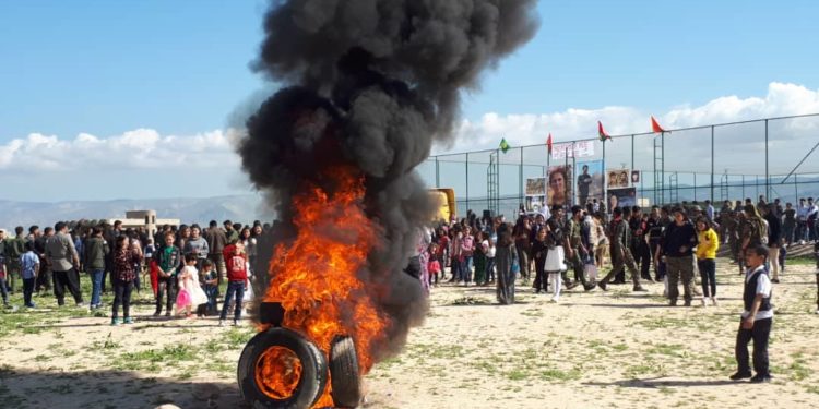 Şengal’de Newroz ateşini şehit aileleri yaktı