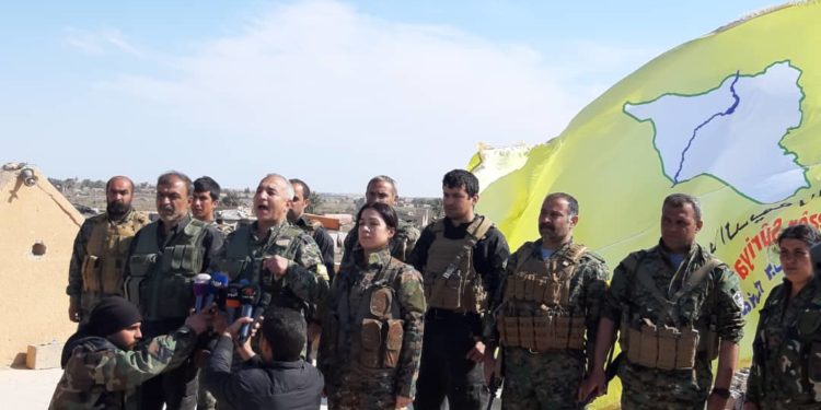 QSD güçleri Baxoz’a bayrak dikti