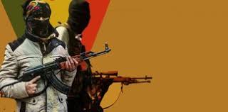 Ellerini Kaldır, Soyun ve Işığa Doğru Yürü!