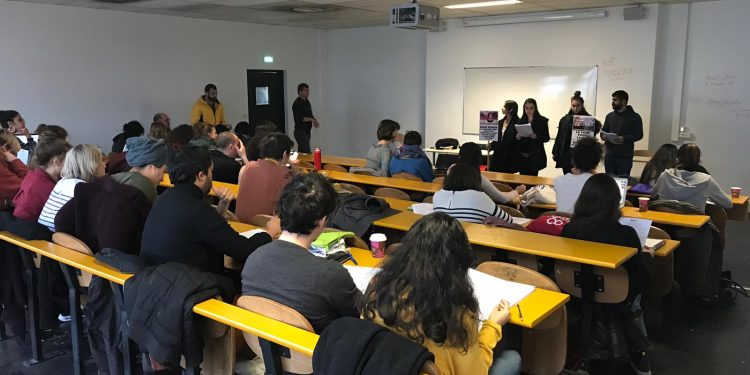 JXK ve TCŞ Paris’te üniversite dersine müdahale etti