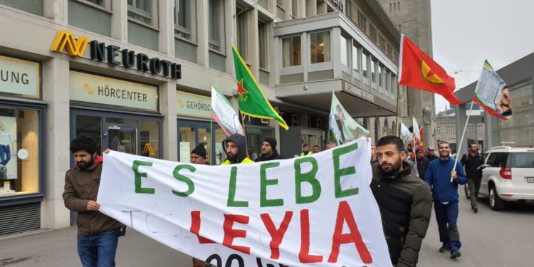 İsviçre’de üç merkezde tecrit eylemleri