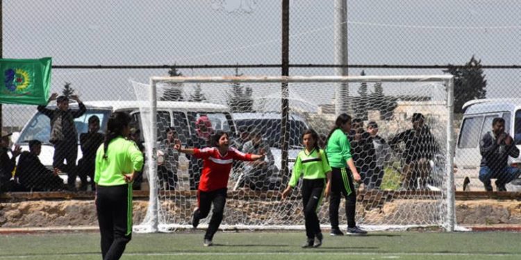 “Avesta Xabur” genç kadınlar futbol turnuvası başladı