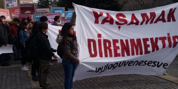 ODTÜ’de “Leyla Güvene Ses Ver” pankartı