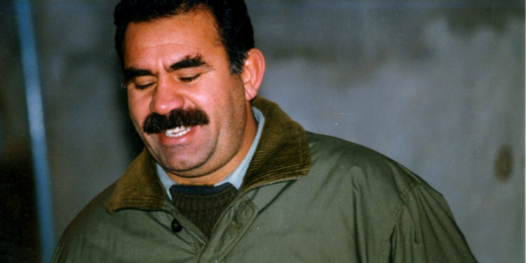 Halklar Önderi Öcalan: Nasıl Yaşamalı, Ne Yapmalı Ve Nereden Başlamalı?