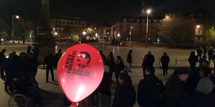 SON DAKİKA – Fransa Kürt gençlerine ceza yağdırdı