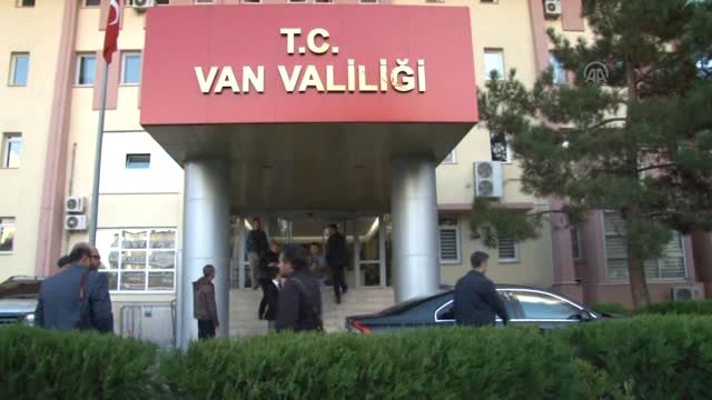 Wan işgal valiliği bir haftalık etkinlik ve eylem yasağı getirdi