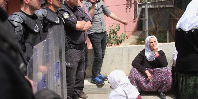 Erdoğan’ın Kürt Annelere Hediyesi; Jop, Tazyikli Su, İşkence ve Çocuklarının Ölü Bedenleri