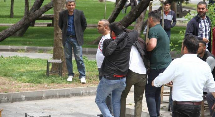 İşgalci polisler tarafından işkence edilen genç serbest bırakıldı