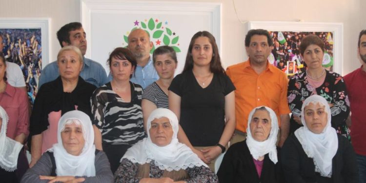 Direnişçi anneleri: Gebze’den İmralı’ya selam olsun