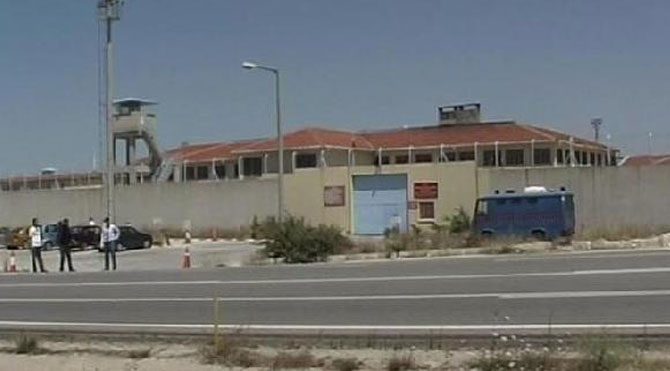 Ölüm orucundaki direnişçilere kameralı görüşme dayatması