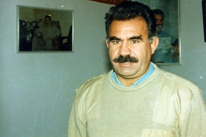 Halklar Önderi Öcalan: Halkların direniş tarihlerinde kahramanlık dönemleri -I