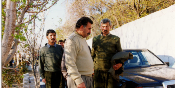 Halklar Önderi Öcalan: Kürt Gerçeği