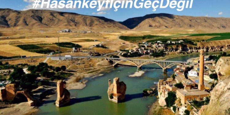 #HasankeyfİçinGeçDeğil hastagı Türkiye gündeminde