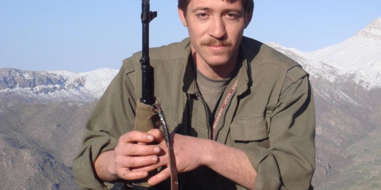 Bagok Sevdalısı Serxwebun