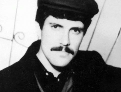 Bir komün neferiydi – Akif YILMAZ