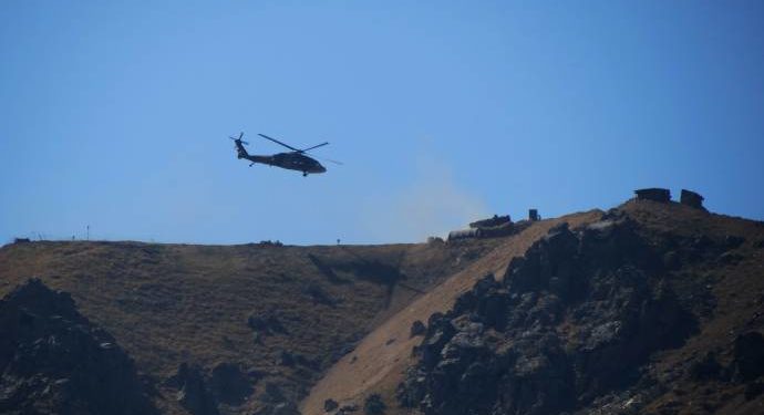 Lice’de askeri helikopter mezra’ya ateş açtı!