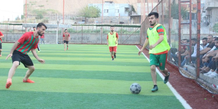 Cizîra Botan’daki futbol turnuvasının 2. tur maçları sona erdi